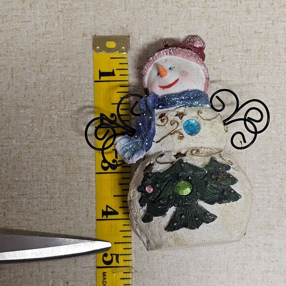 Snowman Pair Figurine Holiday Collection Lot of 2 Metal and Resin Mr & Mrs - Picture 12 of 12